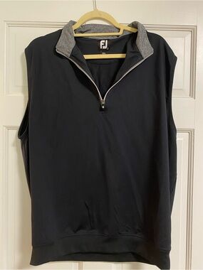 FootJoy Men’s Black Quarter-Zip Golf Vest